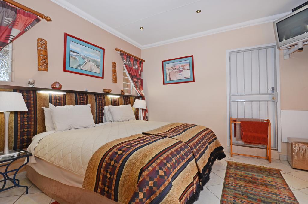 Cherry Tree Cottage B&B Linden Johannesburg Buitenkant foto