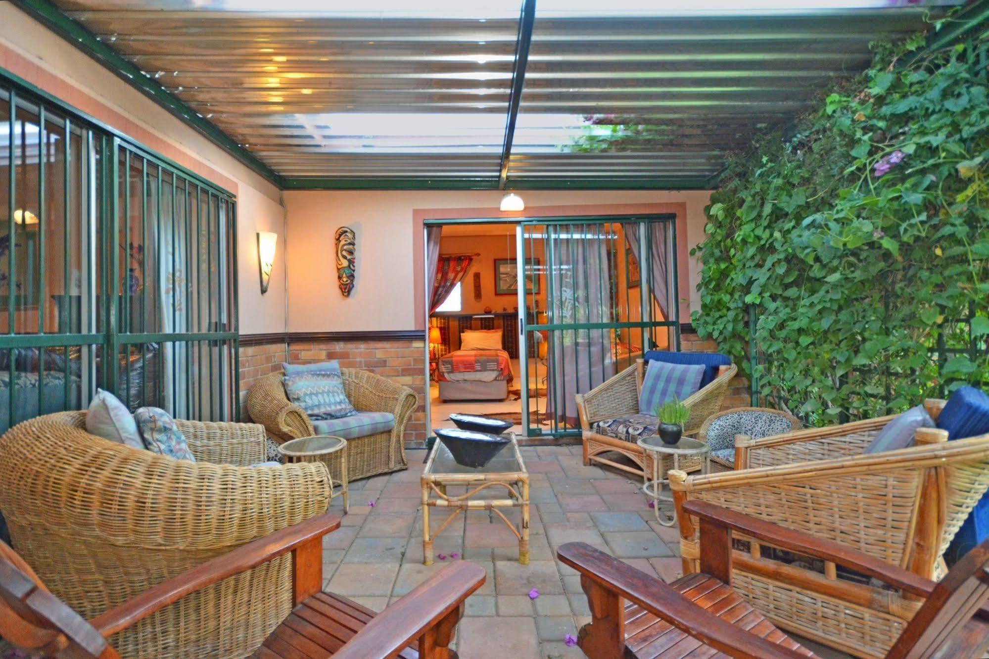Cherry Tree Cottage B&B Linden Johannesburg Buitenkant foto